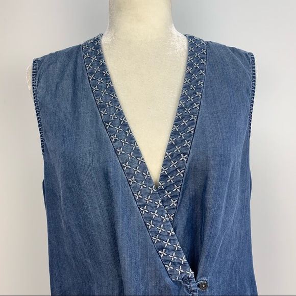 Anthropologie Holding Horses Stitched Chambray Top - Picture 3 of 12